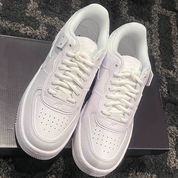 NWT Nike Air Force 1 Shadow Triple White in Original Box - Picture 6 of 16